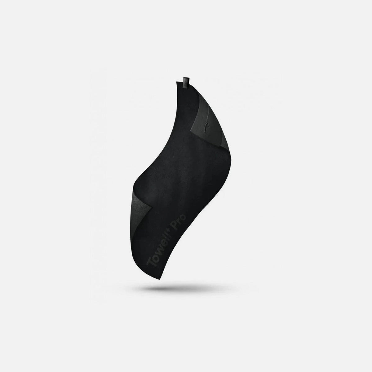 Stryve Towell+ Pro Sports Towel 105×42.5 cm – Magnetic Clip, Storage Pocket, All Black
