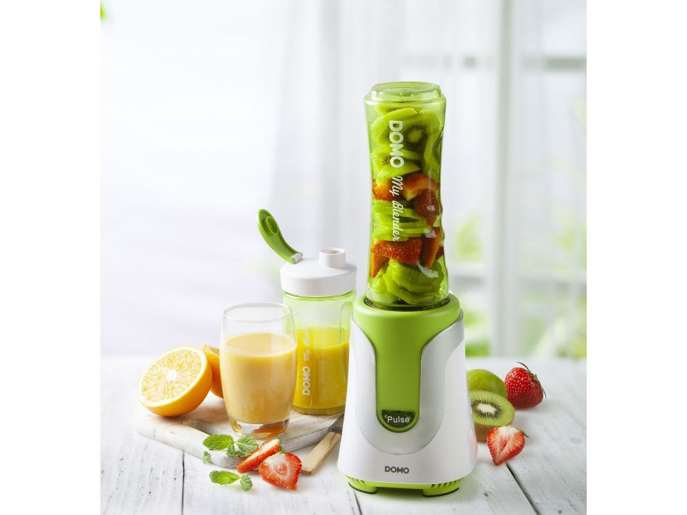DOMO My Blender Original Smoothie Blender 300W with 300+600ml Bottles & Recipe Book – view 2