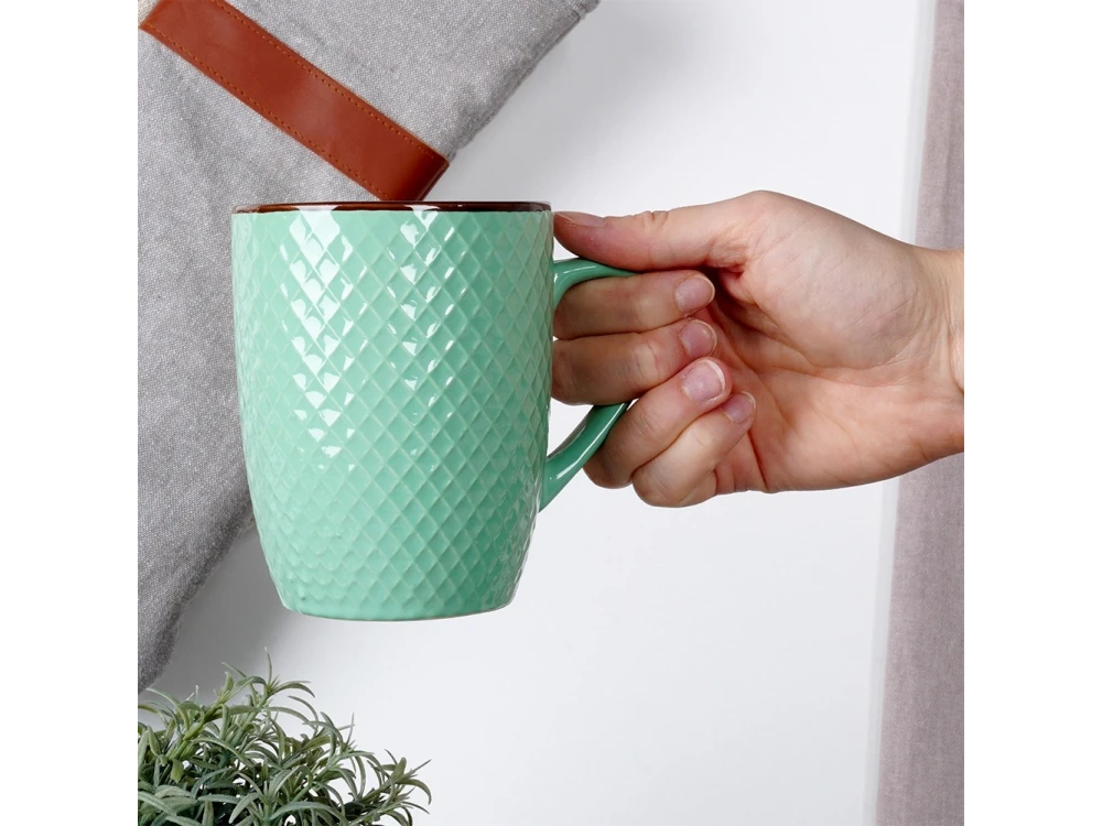Vilde Premium Ceramic Mugs – Set of 4, 400ml, Embossed Design, Gift Box – view 3