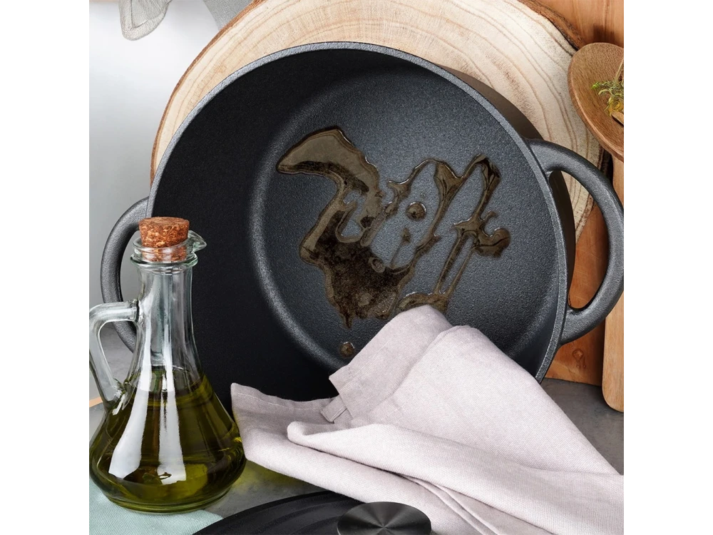Vilde Cast Iron Pot with Lid 26cm – 5L Dutch Oven, Black – view 6