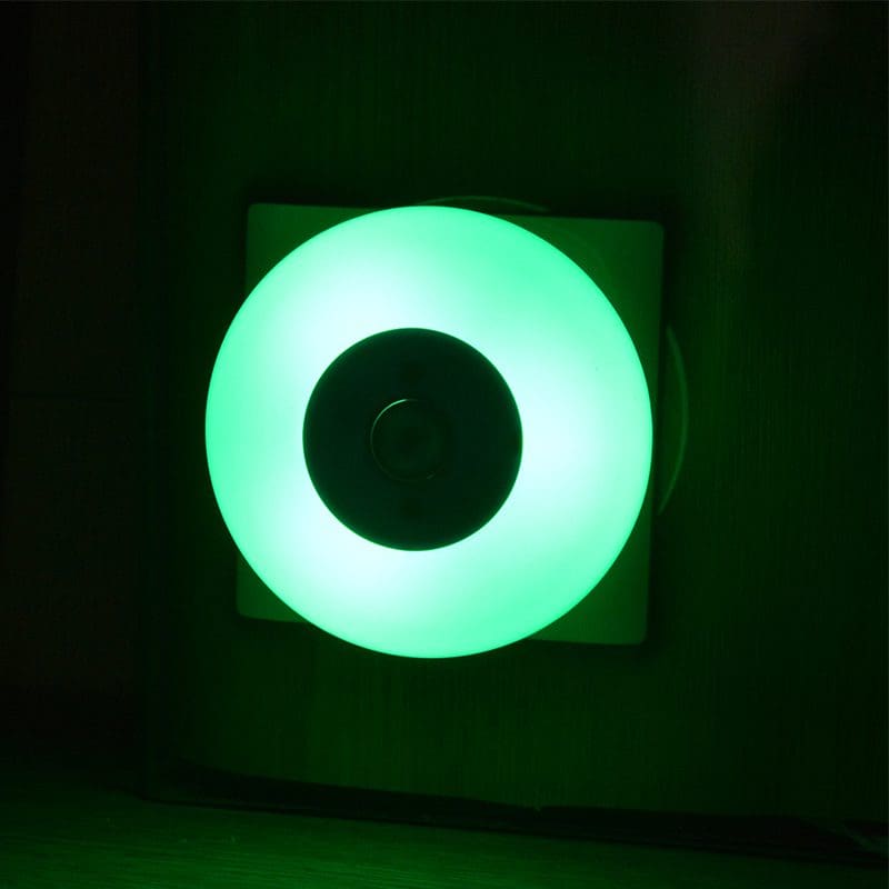 RP LED Plug-In Night Light 1 W – Green LED, Photocell Auto On/Off & IP20 – view 2